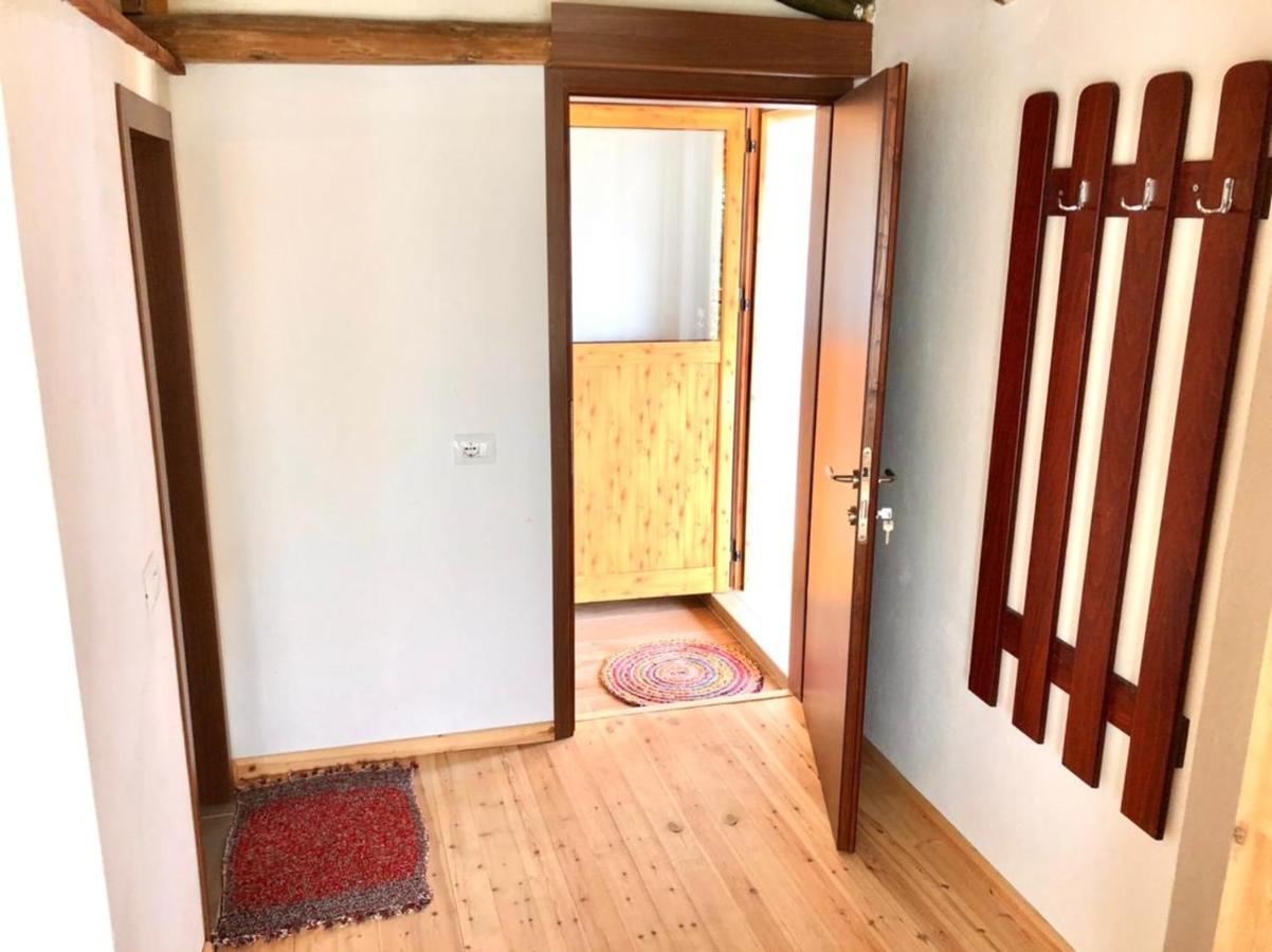 Villa Muzhaqi Nivice Zewnętrze zdjęcie