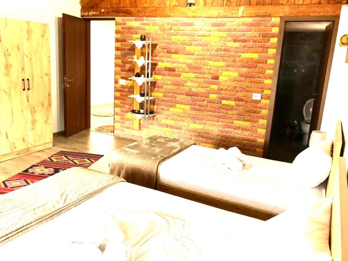 Villa Muzhaqi Nivice Zewnętrze zdjęcie