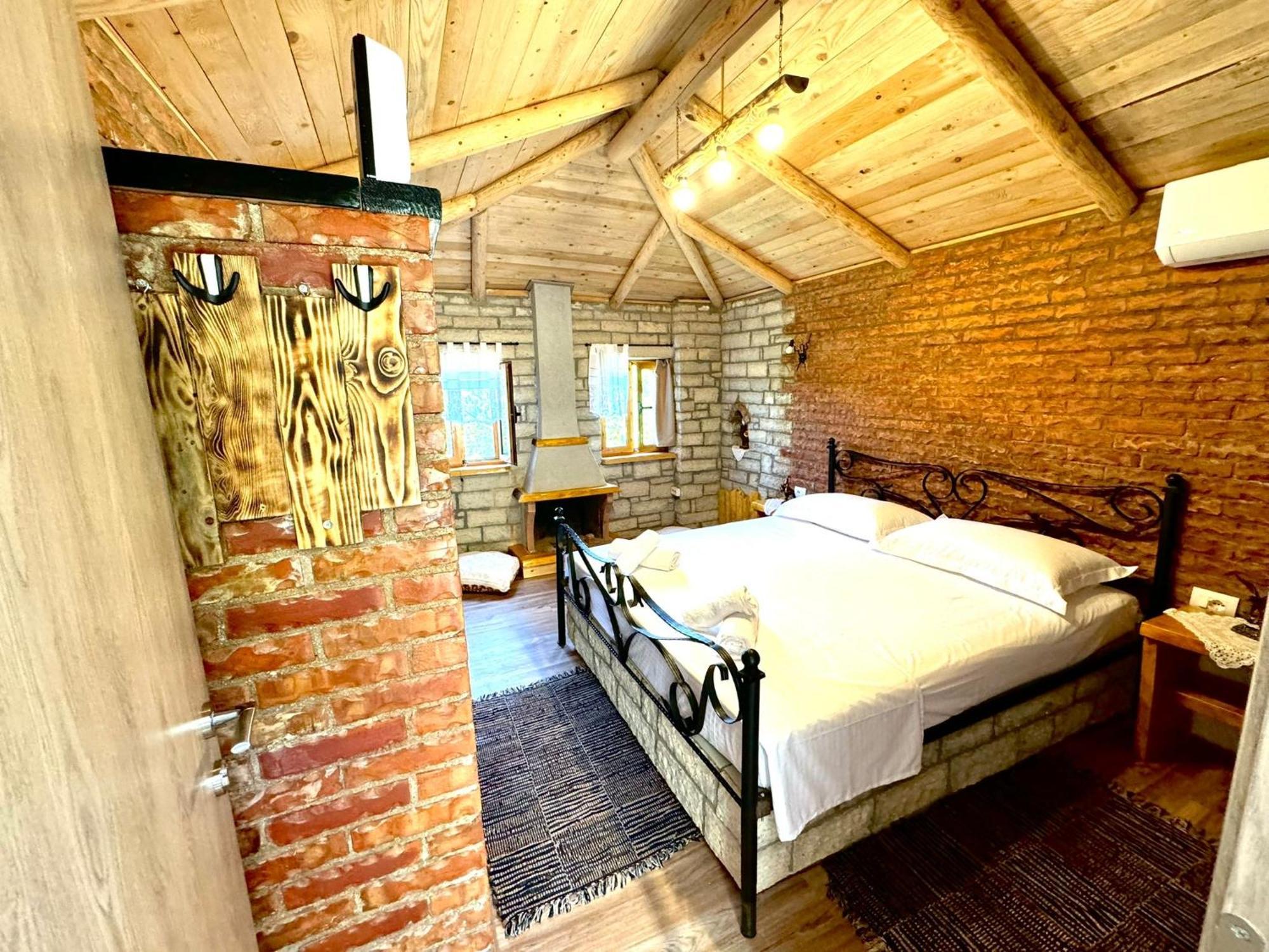 Villa Muzhaqi Nivice Zewnętrze zdjęcie