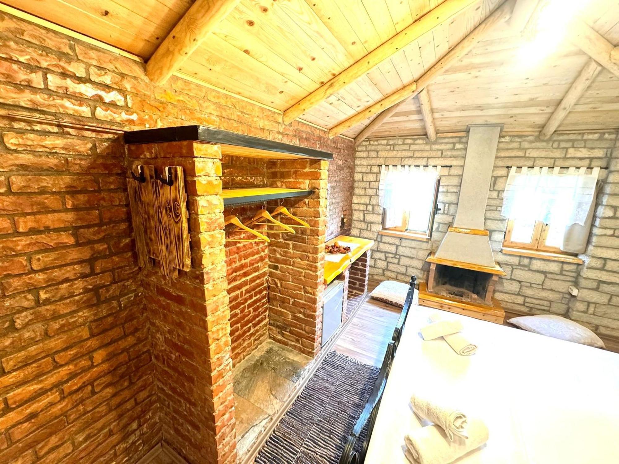 Villa Muzhaqi Nivice Zewnętrze zdjęcie
